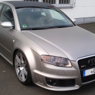 Audi A4 von 3c-555