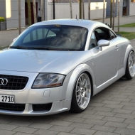 Audi TT (8N) 3.2 Coupé von factory-gt