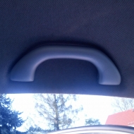 Haltegriffe in Wagenfarbe
