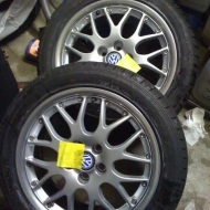For Sale von Unki