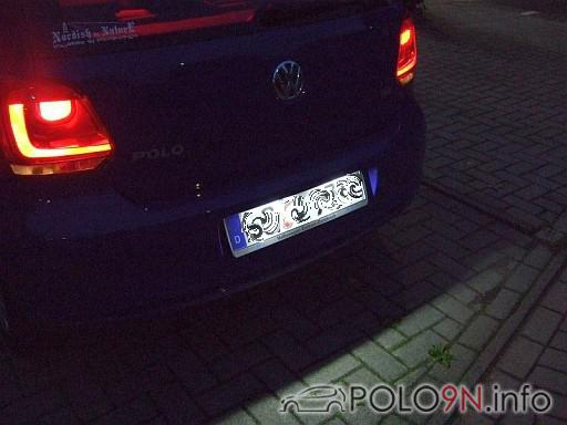 Fast schon zu hell die 2-er LEDS im Kennzeichenlicht