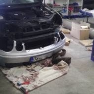 Hier wollte Ich Angel Eyes einbauen, aber die FK Scheinwerfer hatten noch nicht mal eine Elektrische Verstellung und gingen auf direktem Wege wieder zurück.... 