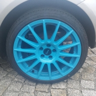 gewagte Farbe... Aber ich finds Geil :D