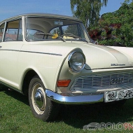 Mein Erster: Ein „richtiges“ Auto und kein Käfer oder ähnliches... Auch als Wessi mit Plaste-Karosse und 3-Zyl. 2-Takter!