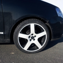 Mitglieder-Profil von Robbe91(#17000) aus Schladen - Robbe91 präsentiert auf der Community polo9N.info seinen VW Polo