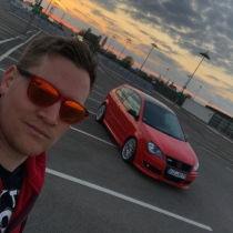 Mitglieder-Profil von xeqfan(#31351) - xeqfan präsentiert auf der Community polo9N.info seinen VW Polo