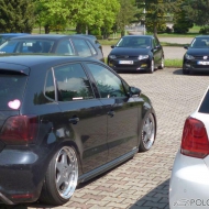 Man beachte das „Spaltmaß“ zwischen Felge und Karosse