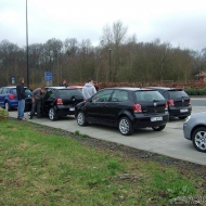 Sammeln der Osnabrücker und OWLler auf der Raststätte Tecklenburger Land und warten auf die Kolonne aus dem Norden.