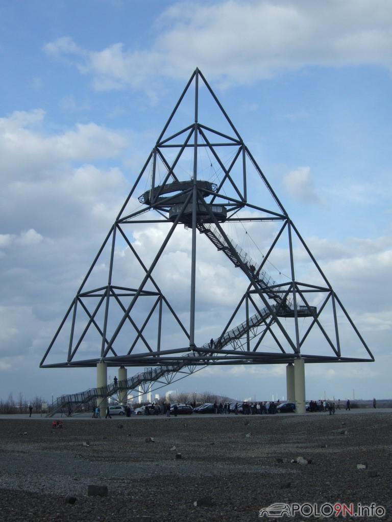 Tetraeder in Bottrop, Fotoshooting unter spektakulärer Kulisse auf der höchsten Abraumhalde des Ruhrpotts