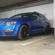 Skoda  Octavia von Calsonic9N3