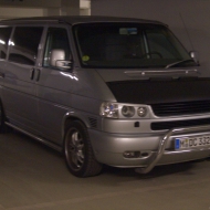 Volkswagen 7DBMK2, sprich an T4 Multivan von CrossAndi
