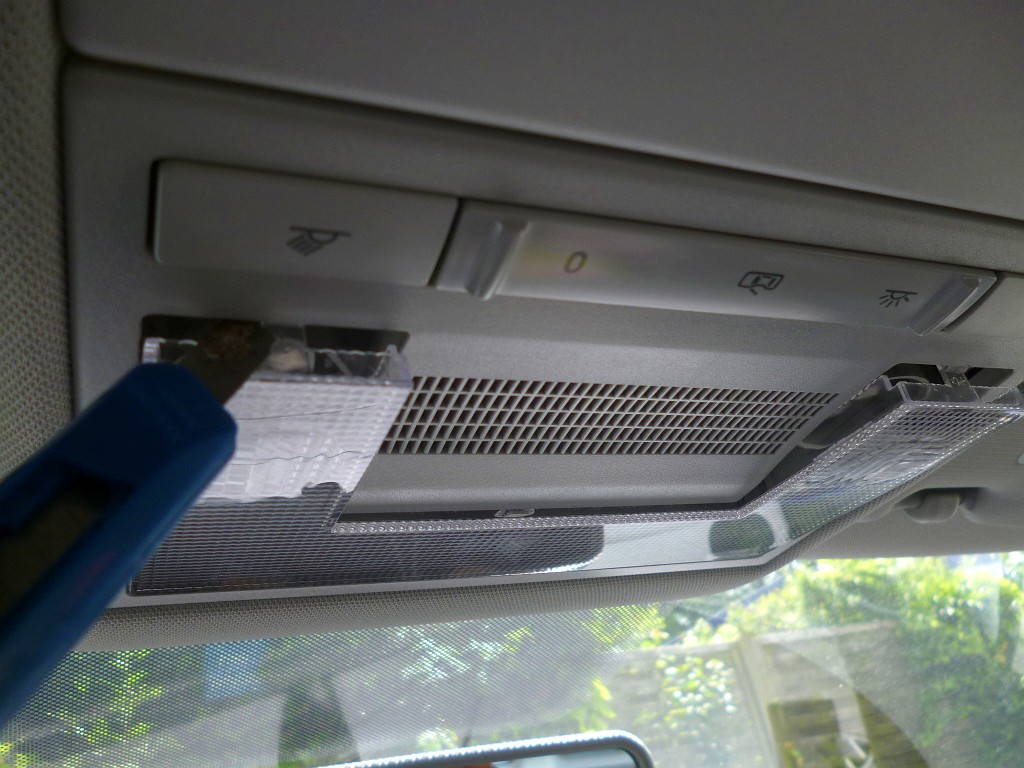 Beleuchtung 6R auf LEDs umrüsten polo9N.info Lampe Kosmetikspiegel wechseln Startseite Forum Au